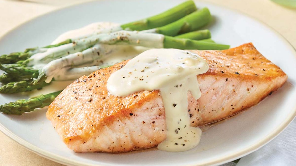 Pečeni losos s limunom kao savršen obrok